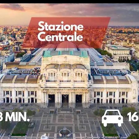 Casti - Appartamento Mm3 Comasina Milán Exteriér fotografie